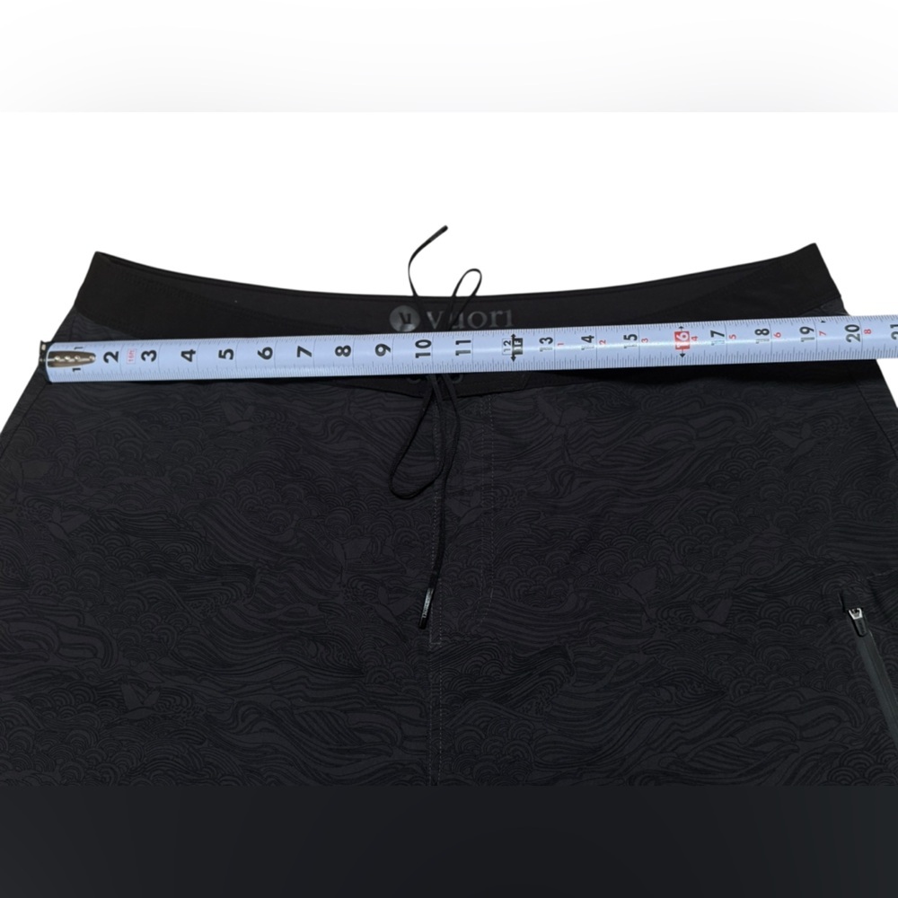 Vuori Board Shorts Men's 38 Shorts Cruise Draw String Striped Camouflage Accent - Picture 5 of 10